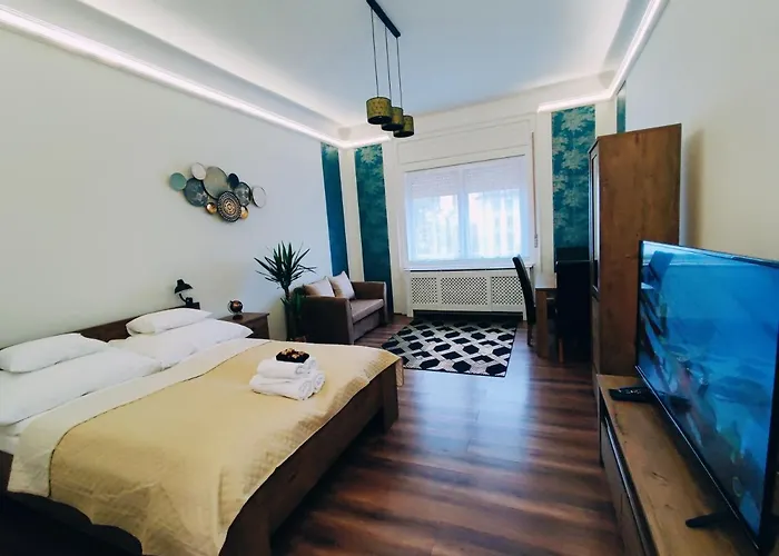 Central Palace Apartman